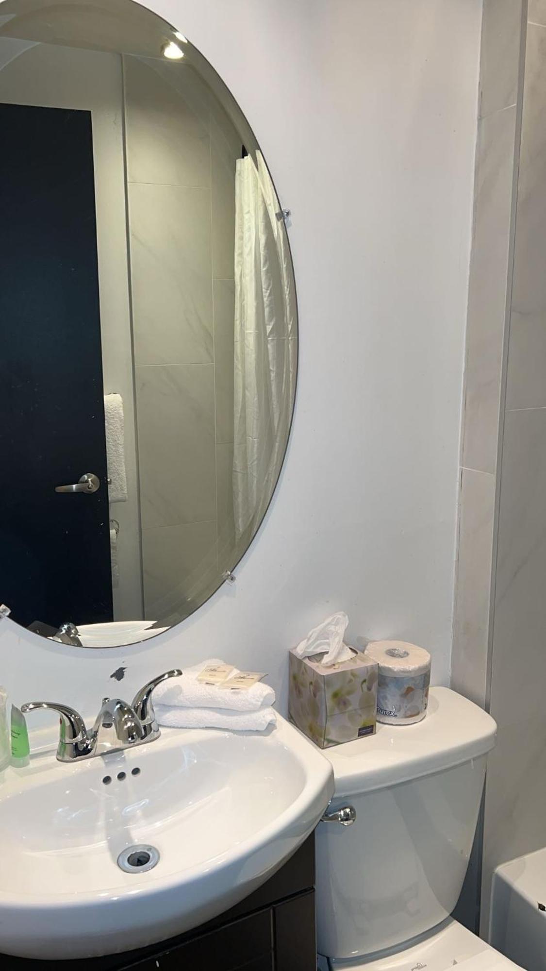 Hotel Newstar モントリオール エクステリア 写真